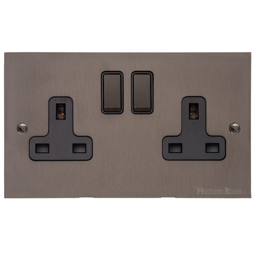 Heritage Brass Stylist Bronze Flat Plate - Square Edge - Double Socket (13 Amp) - Type QL9 by Heritage Brass By M-Marcus