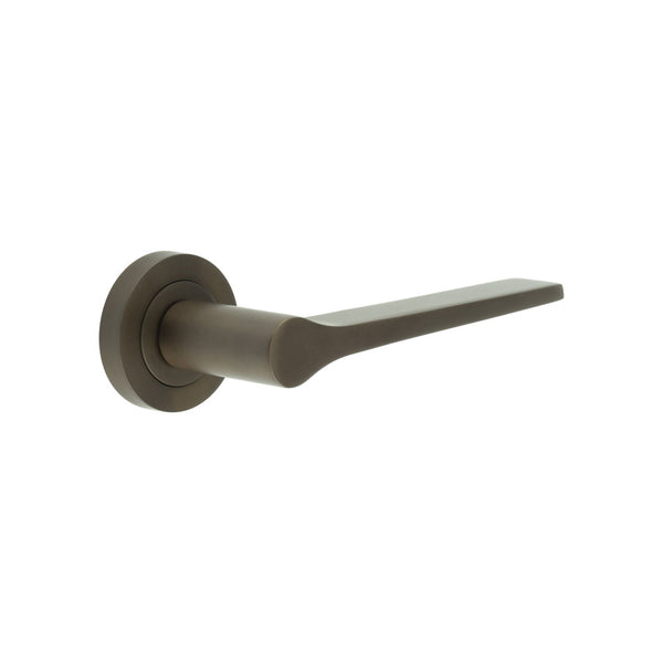 Gio Door Handle in Dark Bronze