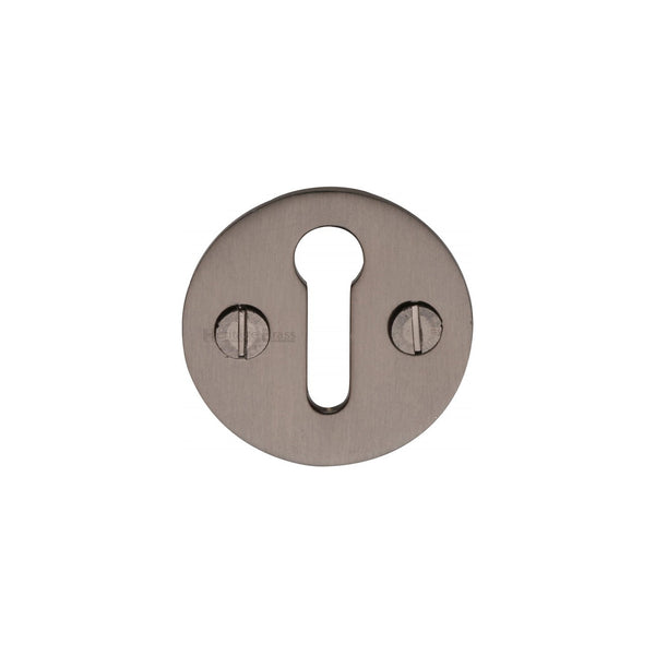 Standard Key Escutcheon Round - V1010 by M Marcus - Heritage Brass