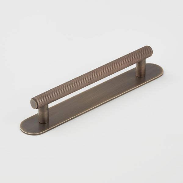 Avenue Cabinet Handle & Backplate-191-RC