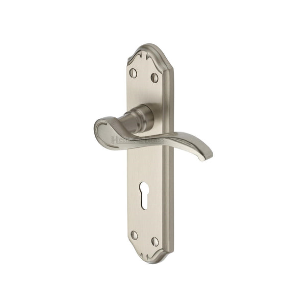 M Marcus - Heritage Brass, Verona Small Door Handle on Plate, Door Handles, Door Handles on Plate