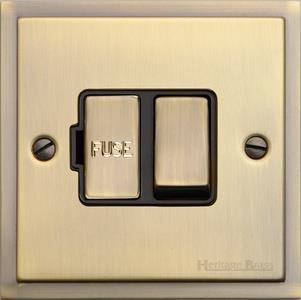 Elite Stepped Plate Range - Antique Brass - Switched Spur (13 Amp)