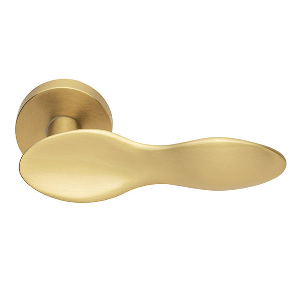 Spoon Lever on Round Rose in Satin Brass